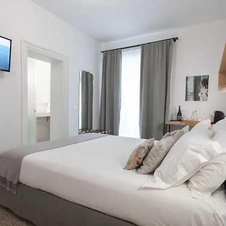 Guest house Arche Design And