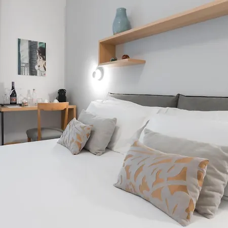 Arche Design And Guest house