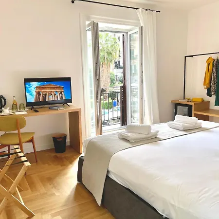 Arche Design And 4* Palermo