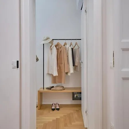 Arche Design And Vendégház