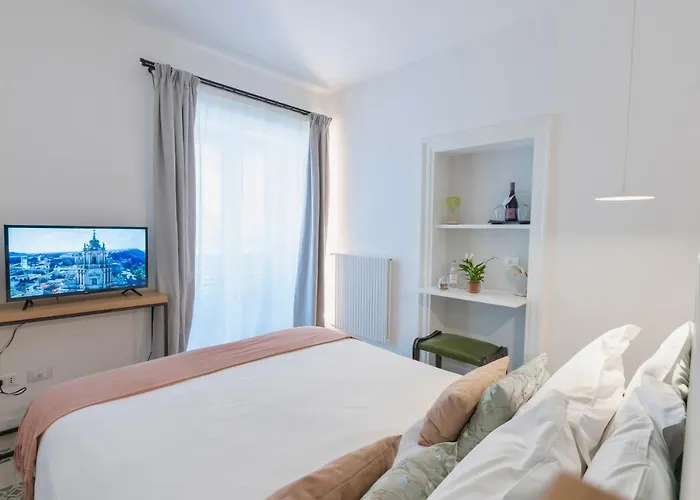 Arche Design And باليرمو